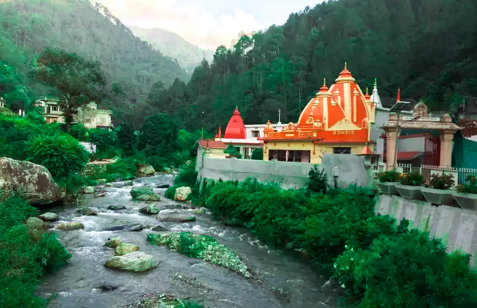 Kainchi-Dham-Neem-Karoli-Baba-Ashram