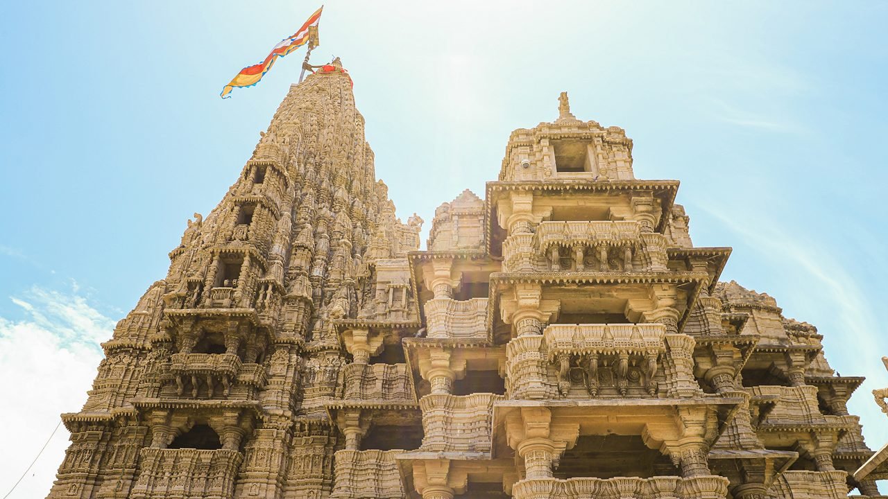 dwarkadhish-temple-dwarka-gujarat-2-attr-hero