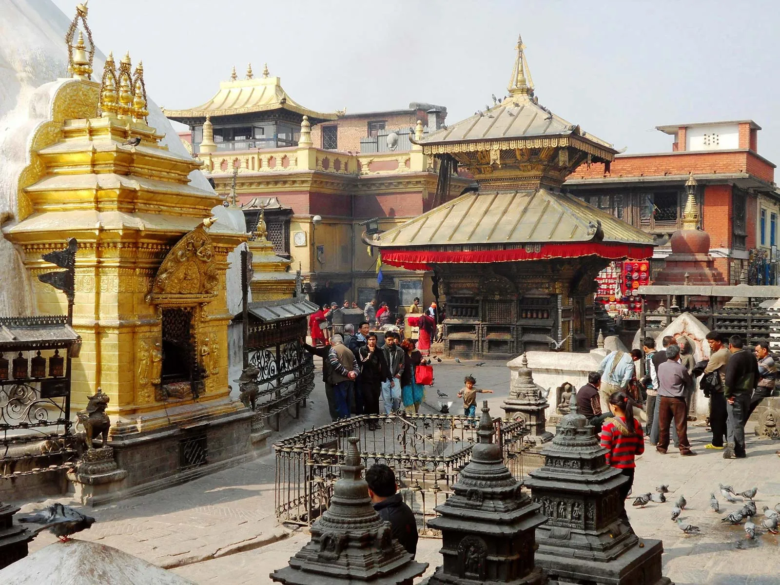 stupa-Swayambhunath-Kathmandu-Valley-earthquake-Nepal-April-25-2015